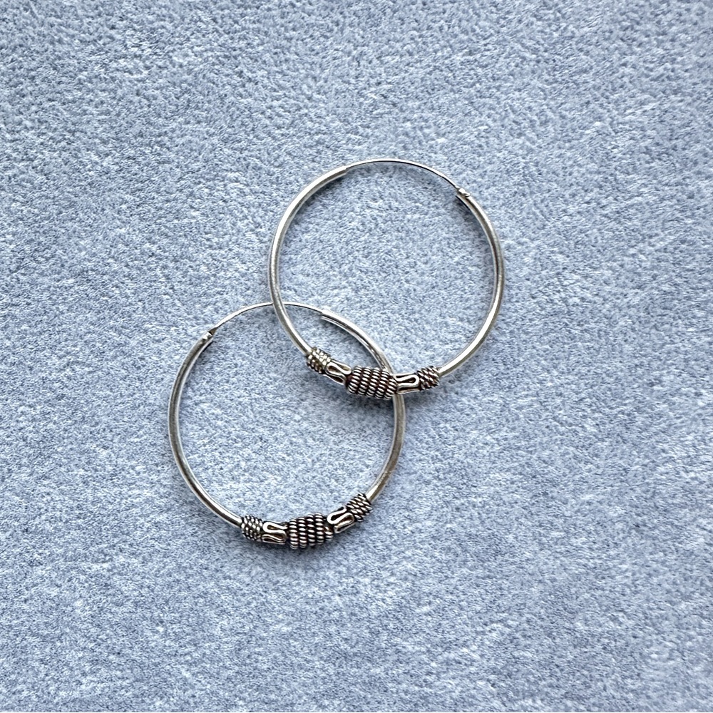 Silver boho earring medium